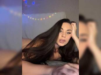 -Hennessy- — Bongacams recorded stream image, 04.09.2026 16:30