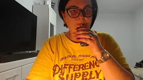 Amandamuller1982 — Stripchat recorded stream image, 09.09.2026 00:00