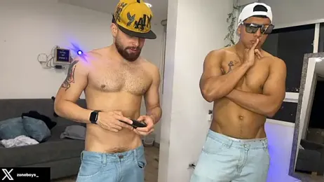 zoneboys — Stripchat recorded stream image, 10.09.2026 00:40