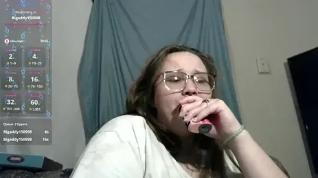 TurtleLady420 — Stripchat recorded stream image, 11.09.2026 23:00