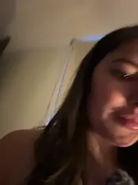 sukhakunis1 — Stripchat recorded stream image, 12.09.2026 17:20