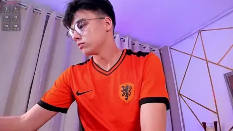Gerony_ — Stripchat recorded stream image, 15.09.2026 09:00