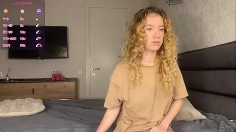 Play_Me_Softly — Stripchat recorded stream image, 15.09.2026 12:20