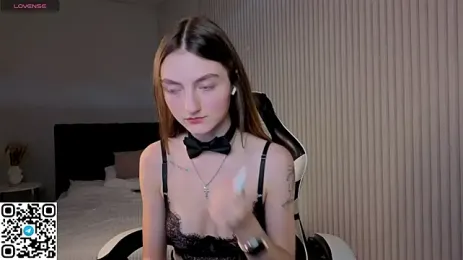 Valenora1 — Stripchat recorded stream image, 15.09.2026 11:20