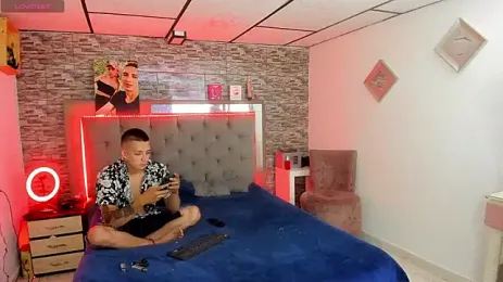 parejacaliente20154 — Stripchat recorded stream image, 15.09.2026 23:00
