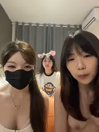 tutuya01 — Stripchat recorded stream image, 17.09.2026 14:10