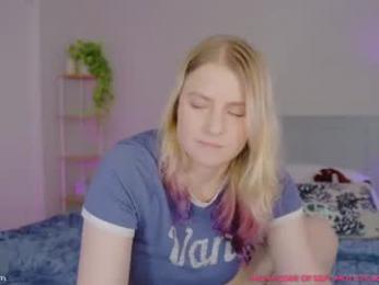 asiri_ocean — Chaturbate recorded stream image, 17.09.2026 18:00