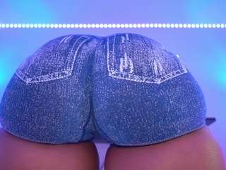 ox-lemon — Camsoda recorded stream image, 17.09.2026 22:20