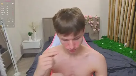 cuMte_boy — Stripchat recorded stream image, 18.09.2026 01:20