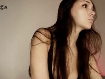 hollyextra — Chaturbate recorded stream image, 18.09.2026 11:40