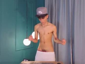 christopher_robin4 — Chaturbate recorded stream image, 18.09.2026 19:30