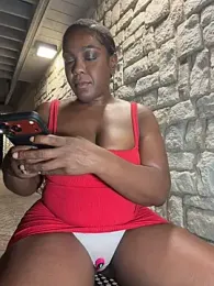 TilaTotti — Stripchat recorded stream image, 19.09.2026 00:50