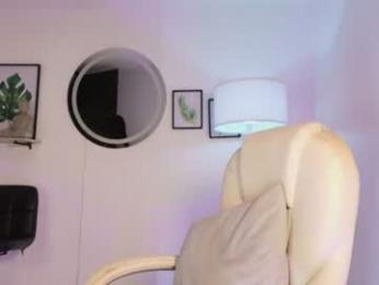 carolyne_sweet — Chaturbate recorded stream image, 18.09.2026 23:10