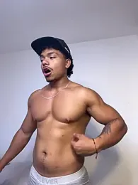 XavierColeman — Stripchat recorded stream image, 19.09.2026 01:40