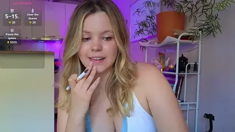 Milana15 — Stripchat recorded stream image, 19.09.2026 13:40