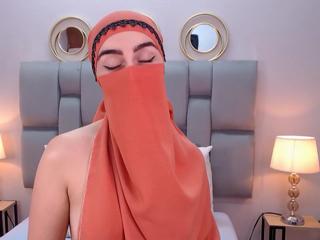 Aliah Manzur — Flirt4free recorded stream screenshot (14 Mar 2025)