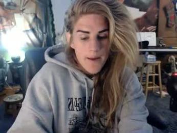 katiecutie_5 — Chaturbate recorded stream image, 01.10.2026 04:10