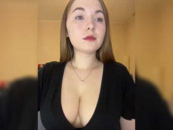 AlinaRay — Bongacams recorded stream image, 02.02.2025 19:20