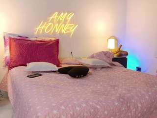 amyhonney — Camsoda recorded stream screenshot (15 Mar 2025)