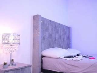 lara-giraldo — Camsoda recorded stream image, 15.03.2025 02:40