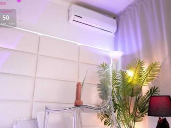 JuliaDragon — Bongacams recorded stream image, 15.03.2025 02:40