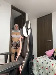 sweetmuslim01 — Stripchat recorded stream image, 15.03.2025 21:40