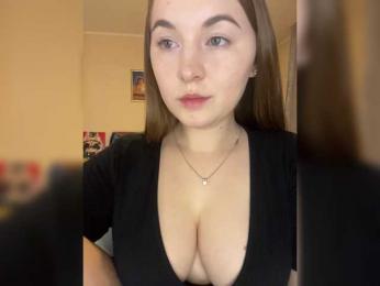 AlinaRay — Bongacams recorded stream image, 16.03.2025 19:10
