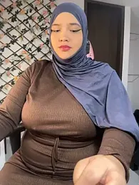 sweetmuslim01 — Stripchat recorded stream image, 16.03.2025 21:40