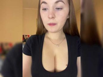 AlinaRay — Bongacams recorded stream image, 17.03.2025 19:20