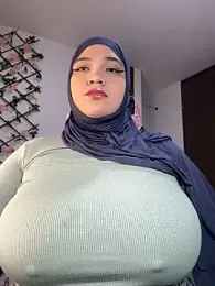 sweetmuslim01 — Stripchat recorded stream image, 17.03.2025 21:10
