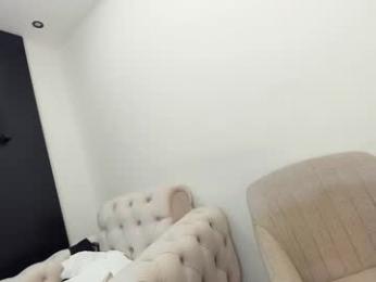 ehotlovea — Chaturbate recorded stream screenshot (03 Feb 2025)