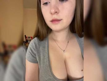 AlinaRay — Bongacams recorded stream image, 19.03.2025 19:20