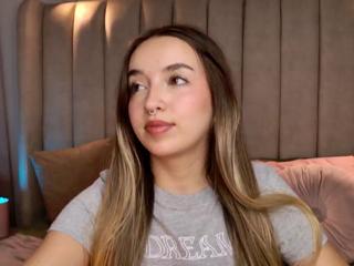 Mila Fiorela — Flirt4free recorded stream screenshot (19 Mar 2025)