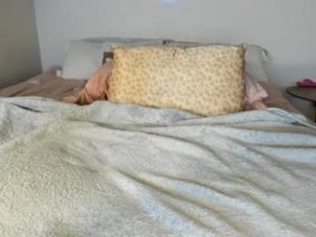 sexxylaurab — Chaturbate recorded stream screenshot (20 Mar 2025)