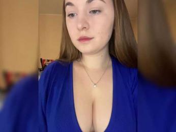 AlinaRay — Bongacams recorded stream image, 21.03.2025 13:40
