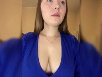 AlinaRay — Bongacams recorded stream image, 21.03.2025 13:40