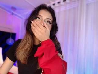 sofly-s — Camsoda recorded stream image, 21.03.2025 11:50