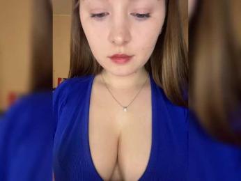 AlinaRay — Bongacams recorded stream image, 21.03.2025 19:50