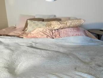 sexxylaurab — Chaturbate recorded stream screenshot (22 Mar 2025)