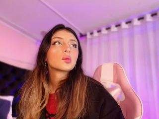 sofly-s — Camsoda recorded stream image, 22.03.2025 11:40