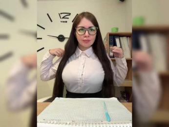 Brenda_KiSKA — Bongacams recorded stream image, 23.03.2025 05:50