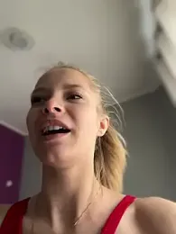 AnastasiaAniess — Stripchat recorded stream screenshot (23 Mar 2025)