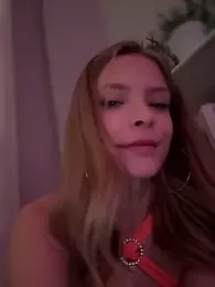 AnastasiaAniess — Stripchat recorded stream screenshot (23 Mar 2025)