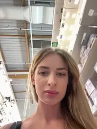 EvieEvans — Stripchat recorded stream image, 25.03.2025 14:40