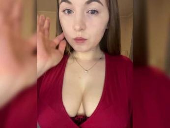 AlinaRay — Bongacams recorded stream image, 27.03.2025 13:10
