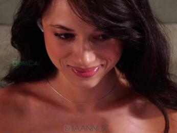 Taanni — Bongacams recorded stream screenshot (27 Mar 2025)