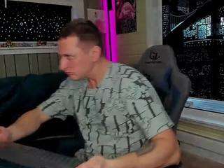 agatabryantt — Camsoda recorded stream screenshot (28 Mar 2025)