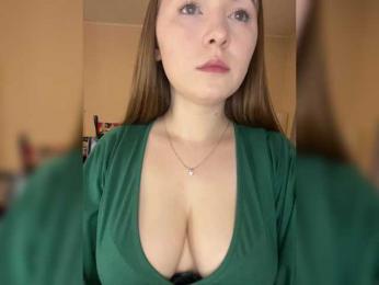 AlinaRay — Bongacams recorded stream image, 29.03.2025 13:30