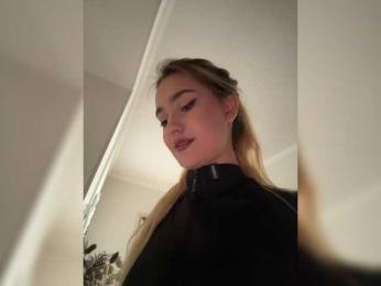 -Lana-Chester- — Bongacams recorded stream image, 31.03.2025 09:30
