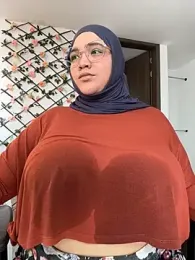sweetmuslim01 — Stripchat recorded stream image, 31.03.2025 17:50